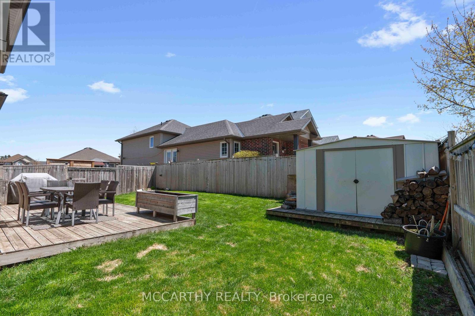 183 Muriel Street, Shelburne, Ontario  L9V 3E3 - Photo 6 - X12196748