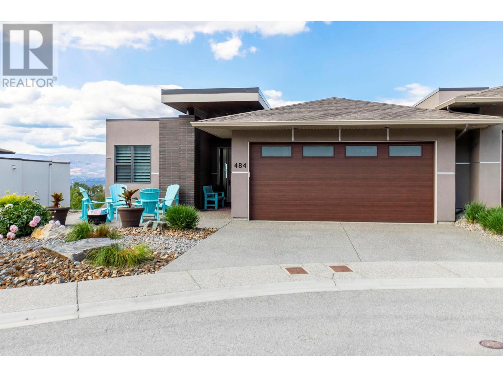 Property at 484 Sparrow Hawk Court image 2