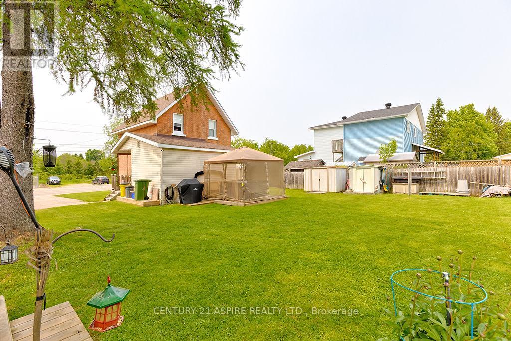 615 River Road, Pembroke, Ontario  K8A 1A4 - Photo 6 - X12196799