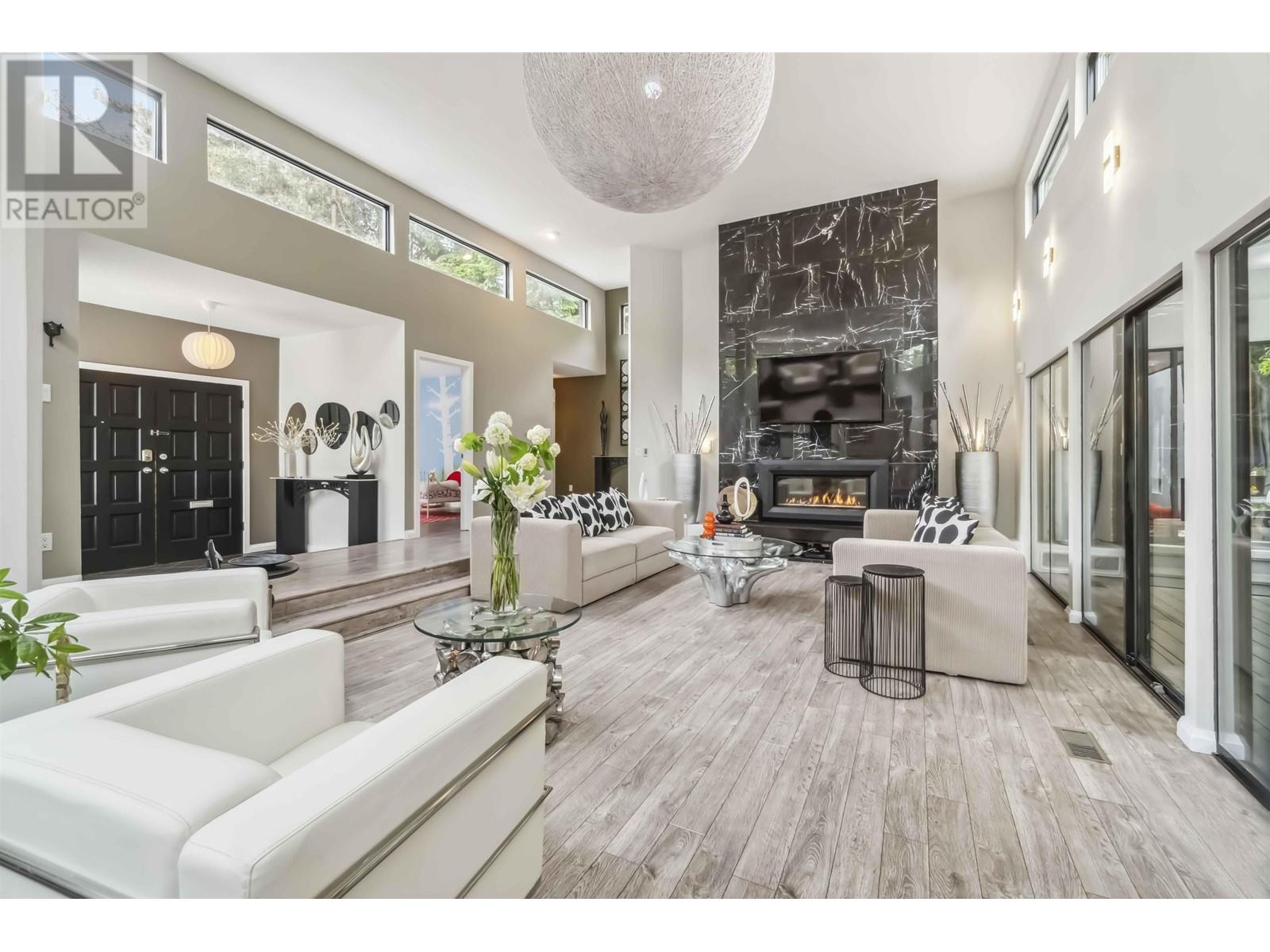4133 Tytahun Crescent, Vancouver, British Columbia  V6N 3N1 - Photo 6 - R3010304