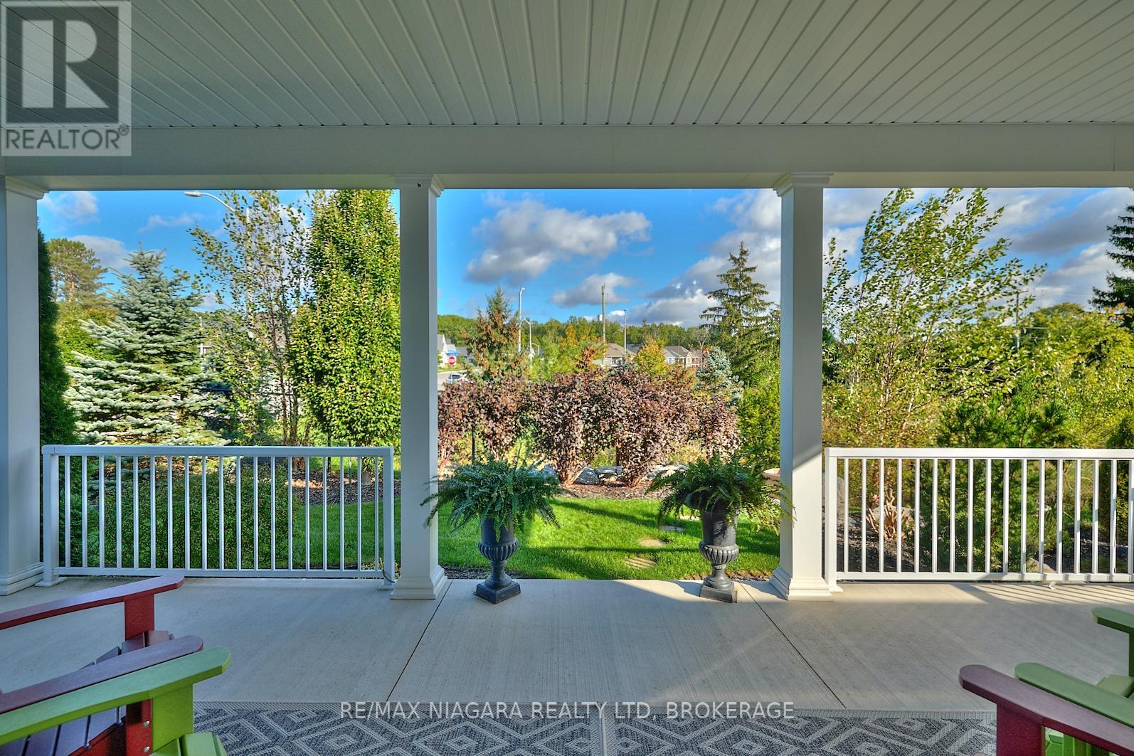 6 Derbyshire Drive, Fort Erie, Ontario  L0S 1N0 - Photo 26 - X12196765