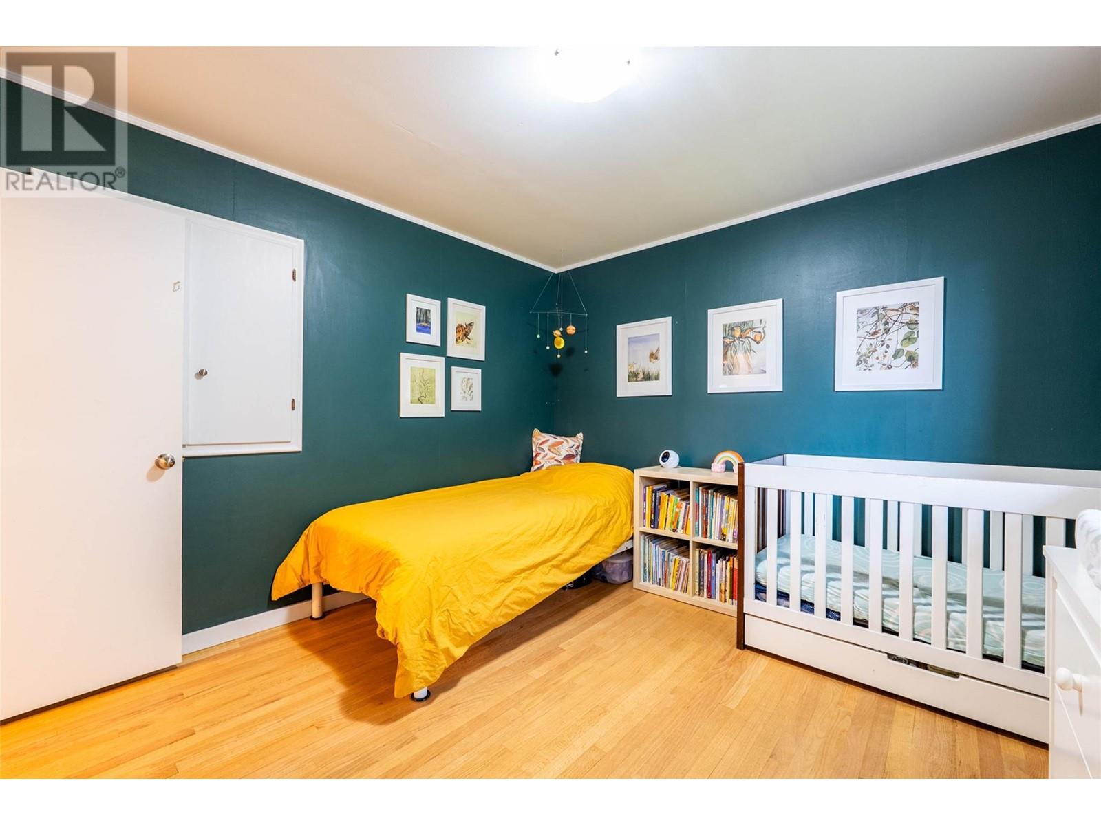 Property at 1124 Kokanee Avenue image 3