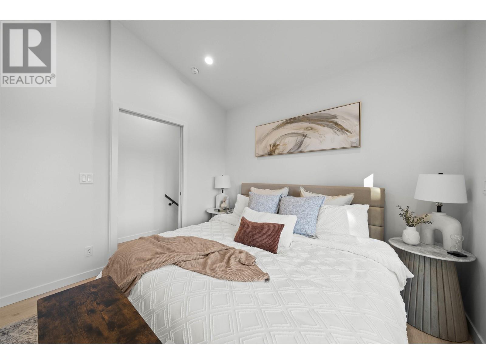 2 3531 Marshall Street, Vancouver, British Columbia  V5N 4S2 - Photo 21 - R3011119
