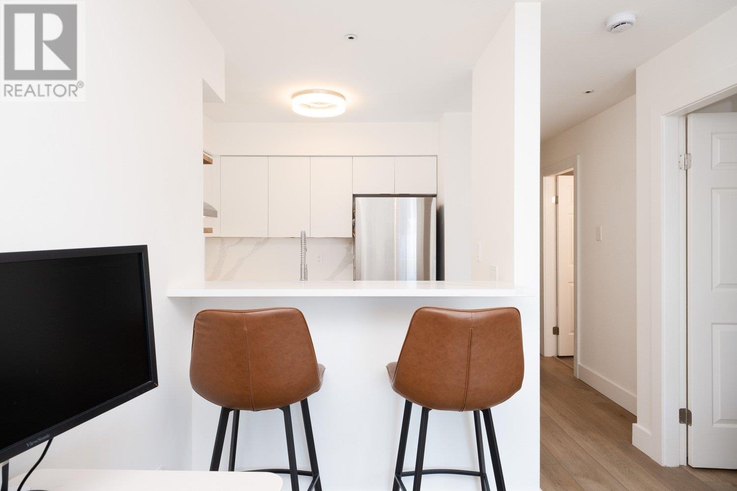 302 3505 W Broadway, Vancouver, British Columbia  V6R 2B5 - Photo 5 - R3011249