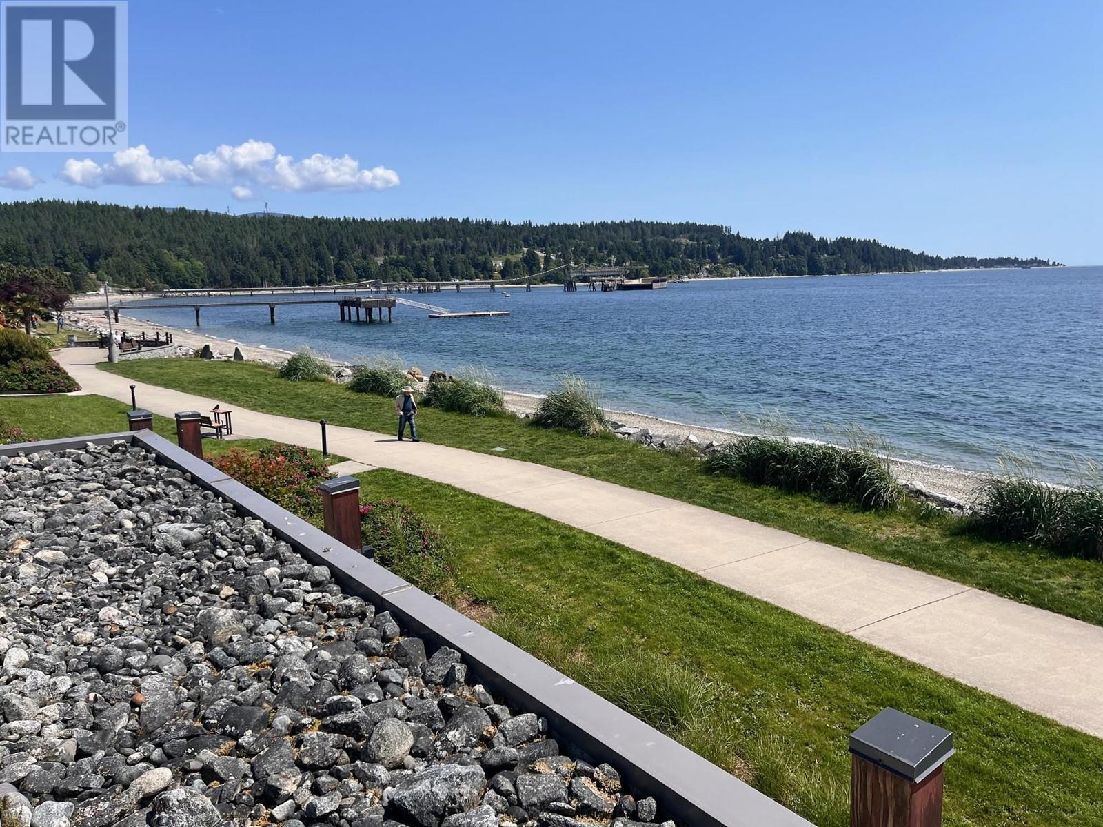 204 5665 Teredo Street, Sechelt, British Columbia  V7Z 0J2 - Photo 12 - R3011340