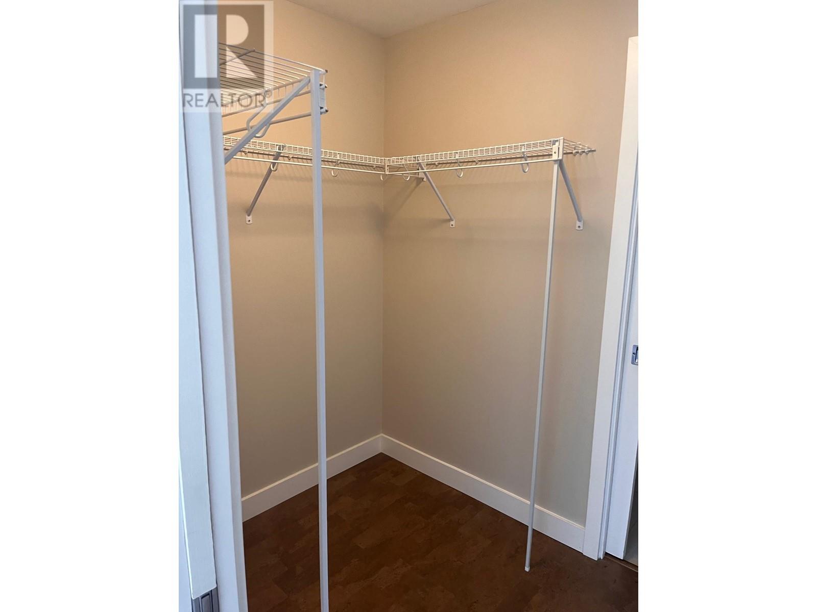 204 5665 Teredo Street, Sechelt, British Columbia  V7Z 0J2 - Photo 8 - R3011340