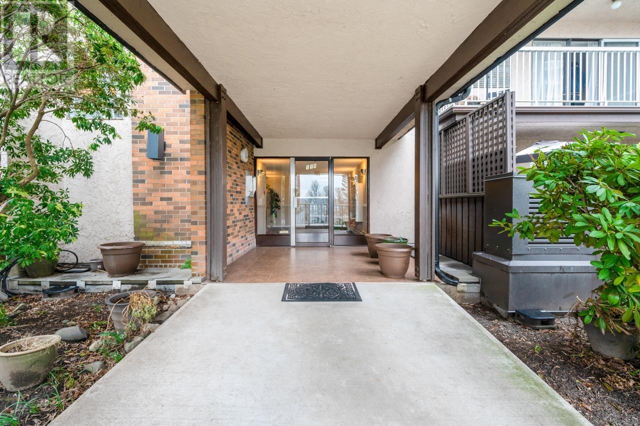 106 119 Agnes Street, New Westminster, British Columbia  V3L 1E4 - Photo 2 - R3011358