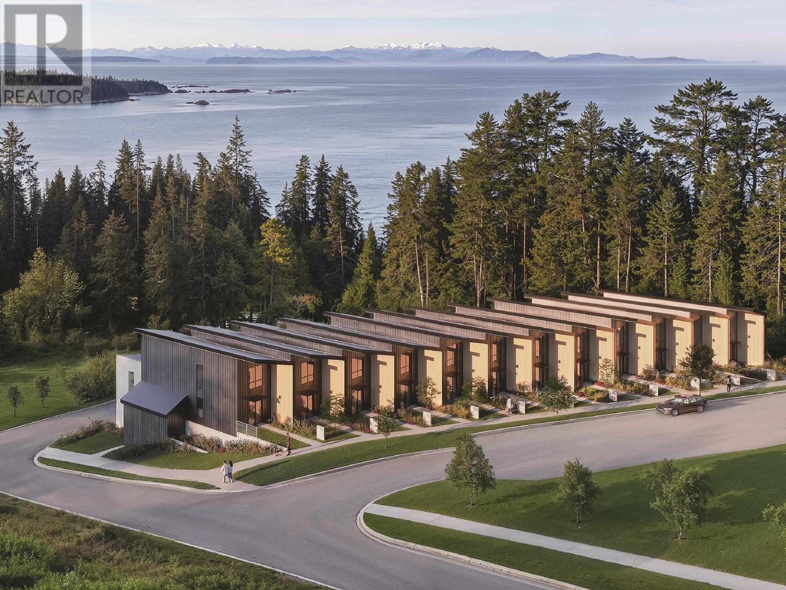 6411 Lilac Street, Sechelt, British Columbia  V7Z 0N6 - Photo 1 - R3011366