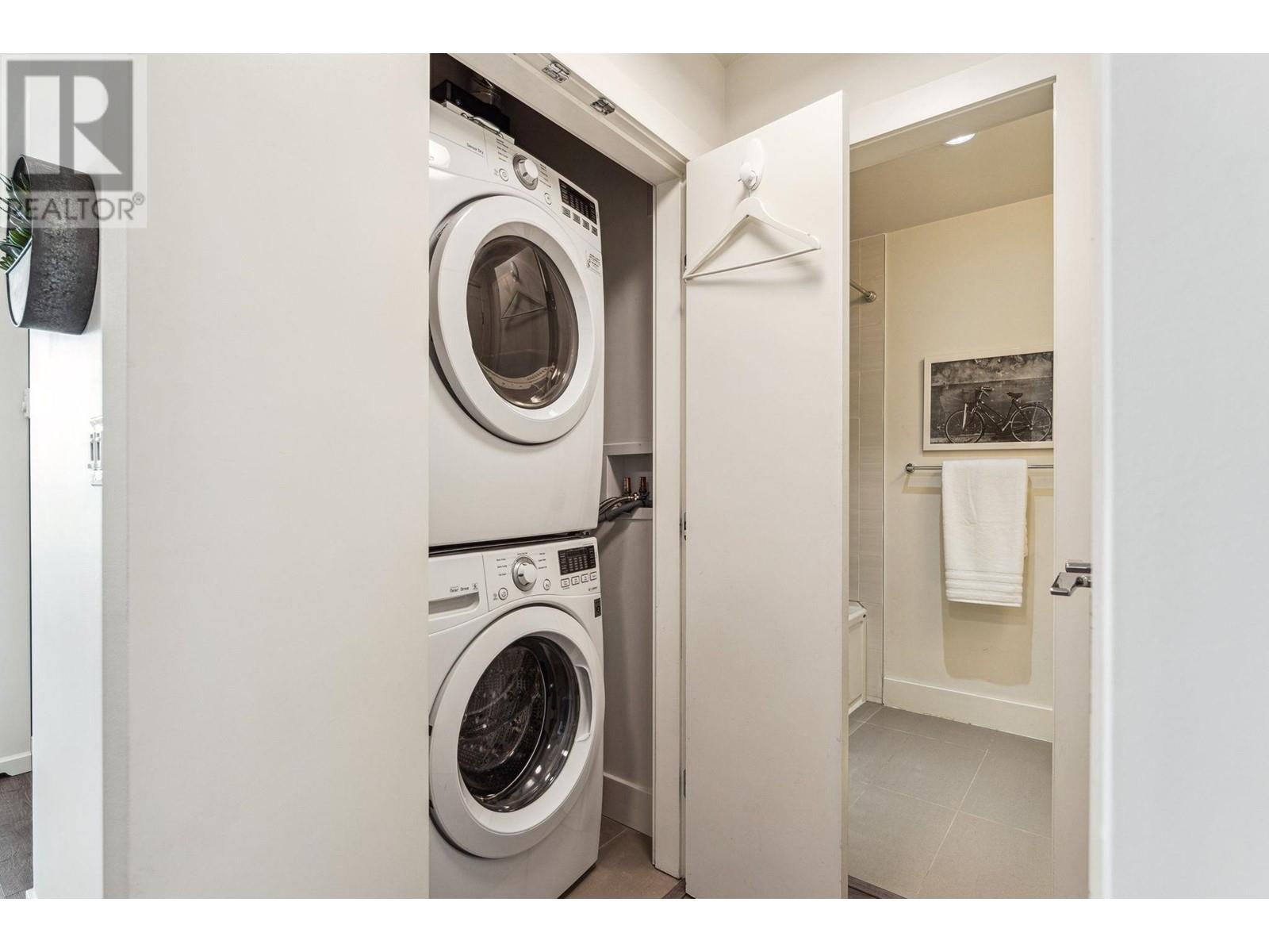 215 3602 Aldercrest Drive, North Vancouver, British Columbia  V7G 0A2 - Photo 24 - R3011373