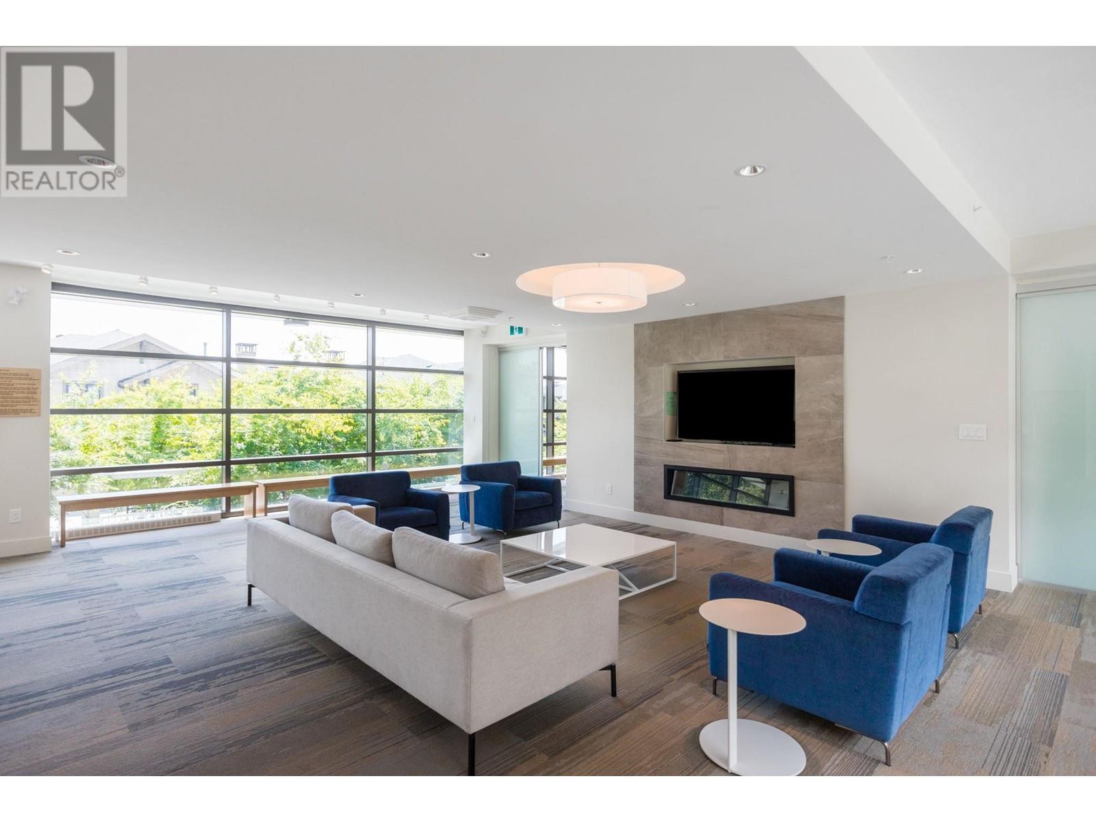 215 3602 Aldercrest Drive, North Vancouver, British Columbia  V7G 0A2 - Photo 31 - R3011373