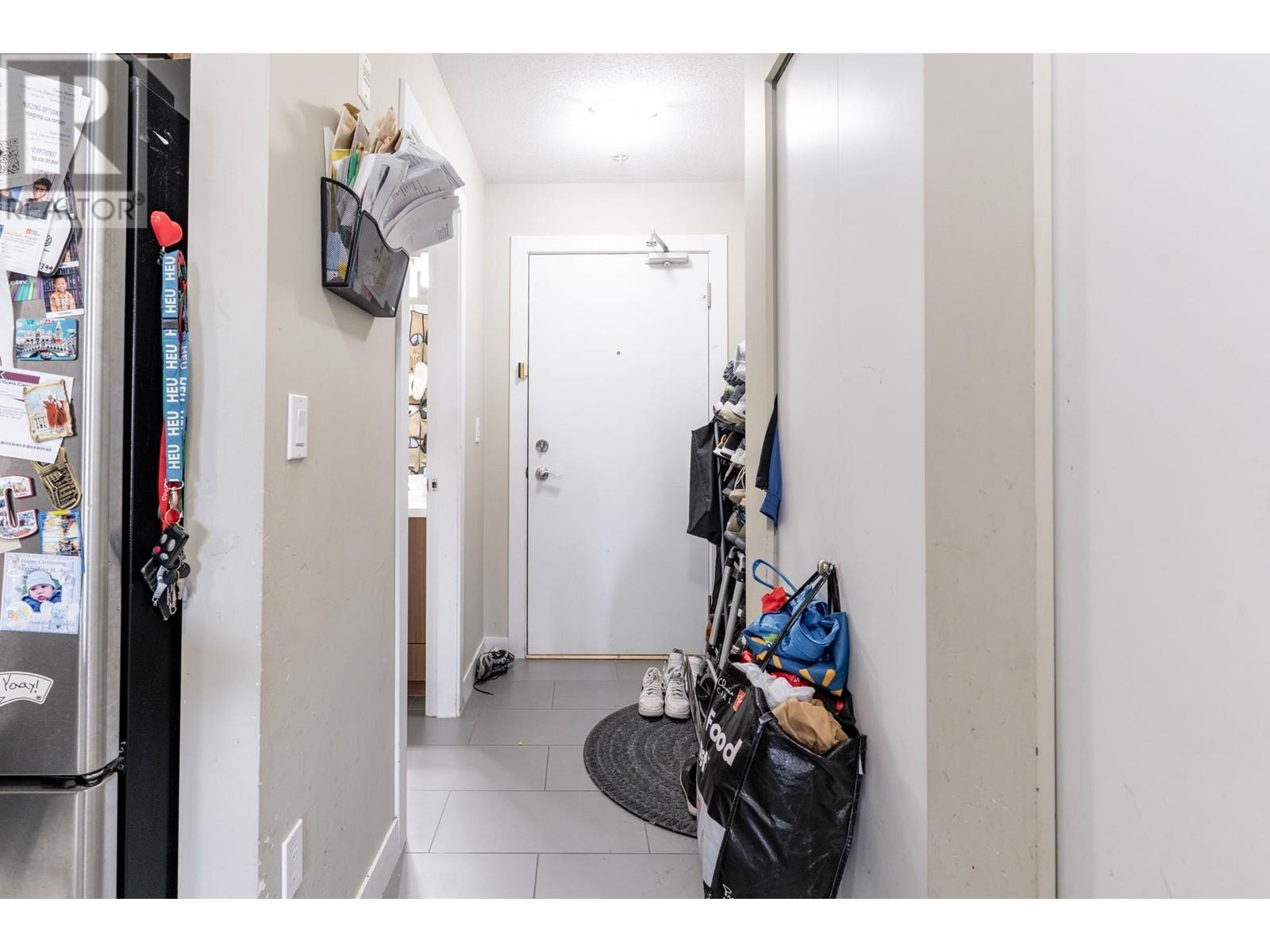 321 6828 Eckersley Road, Richmond, British Columbia  V6Y 0E8 - Photo 2 - R3011377