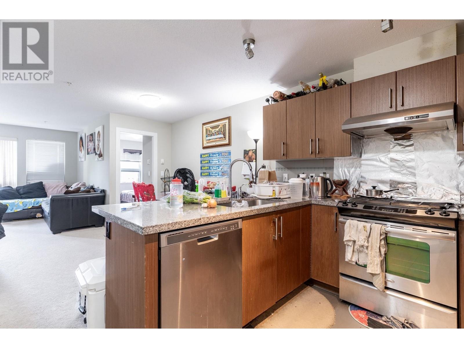 321 6828 Eckersley Road, Richmond, British Columbia  V6Y 0E8 - Photo 3 - R3011377