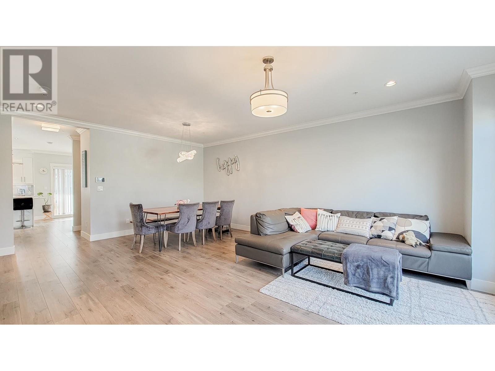 3 3126 Wellington Street, Port Coquitlam, British Columbia  V3B 3X4 - Photo 4 - R3011390