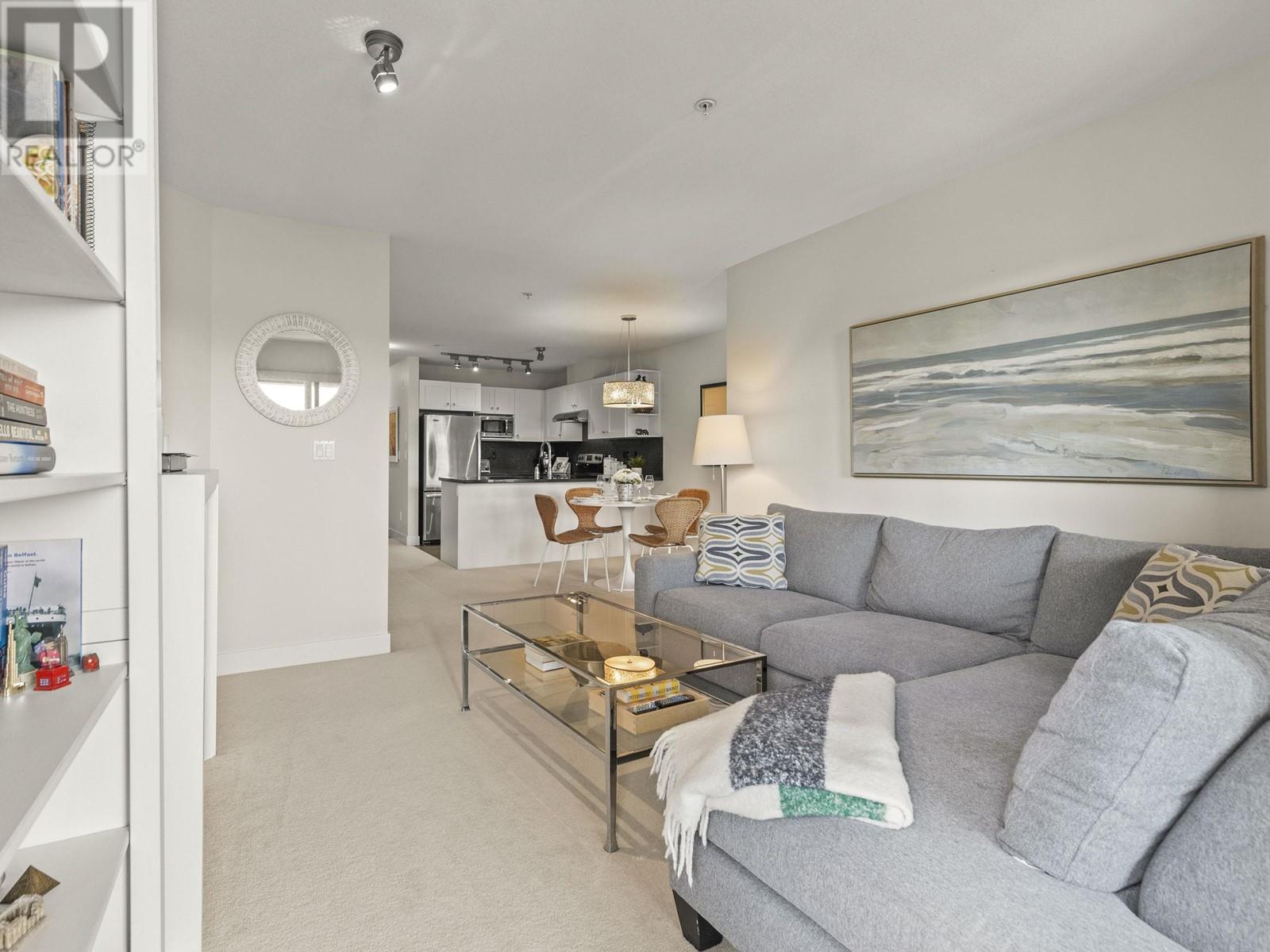 313 738 E 29 Avenue, Vancouver, British Columbia  V5V 0B6 - Photo 13 - R3011432