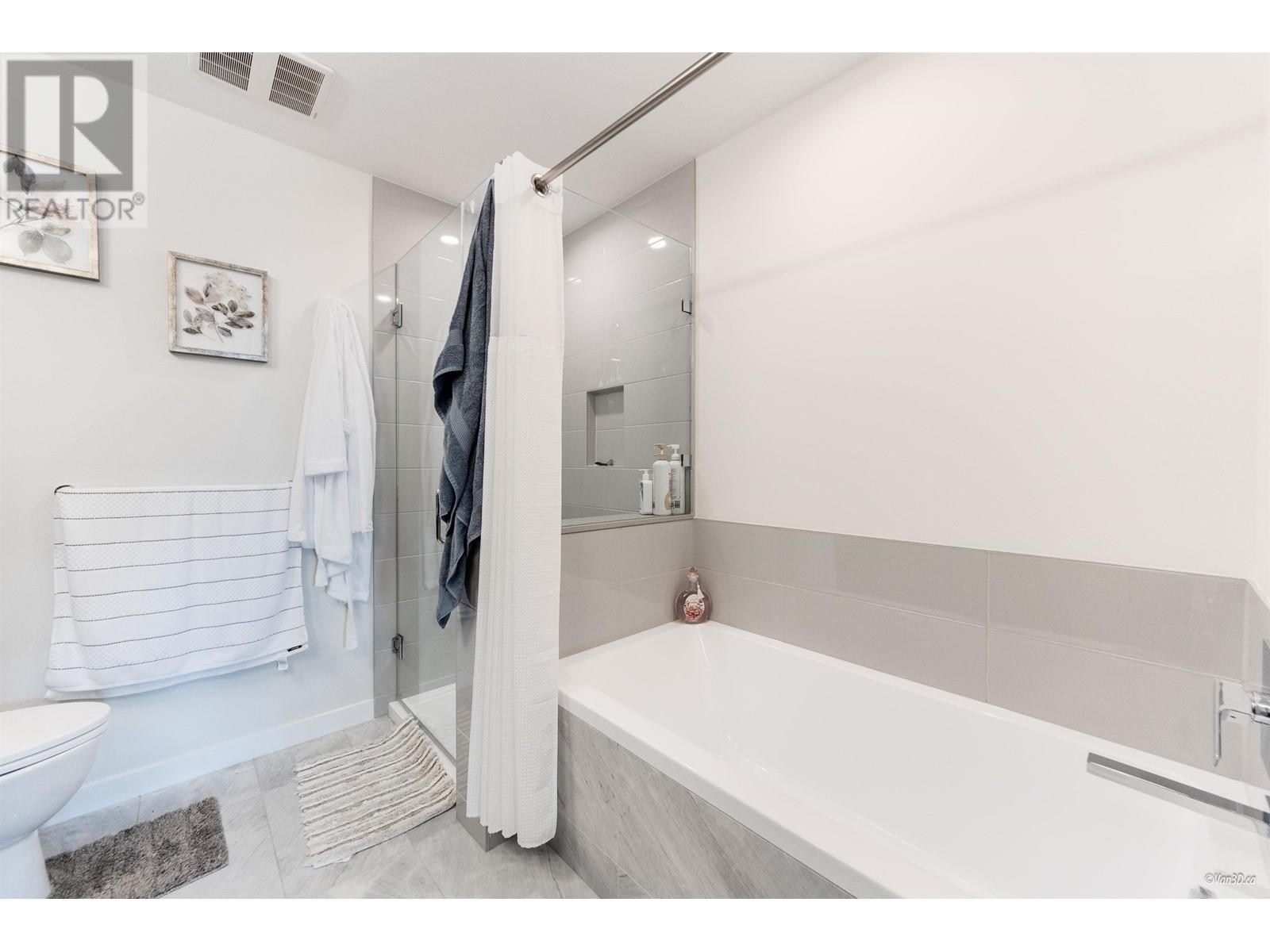 1608 2186 Gilmore Avenue, Burnaby, British Columbia  V5C 0N7 - Photo 14 - R3011434