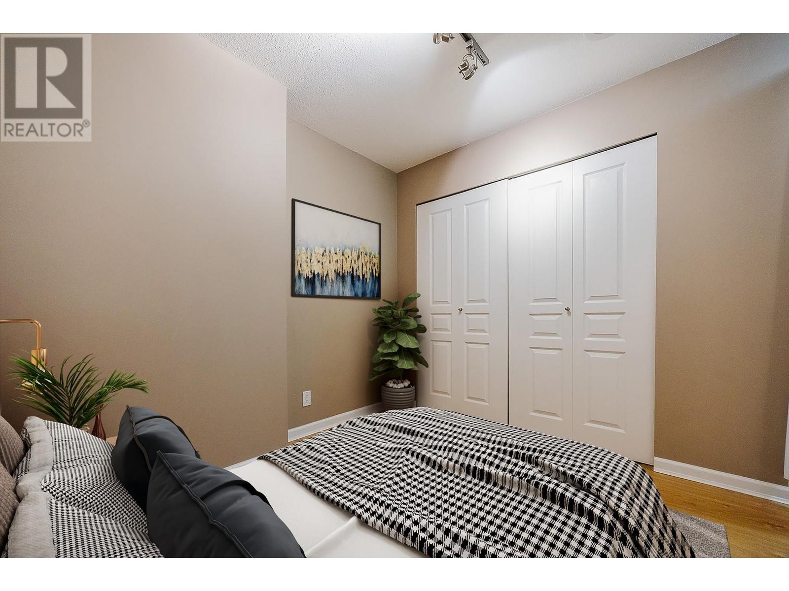 202 9288 University Crescent, Burnaby, British Columbia  V5A 4X7 - Photo 12 - R3011470