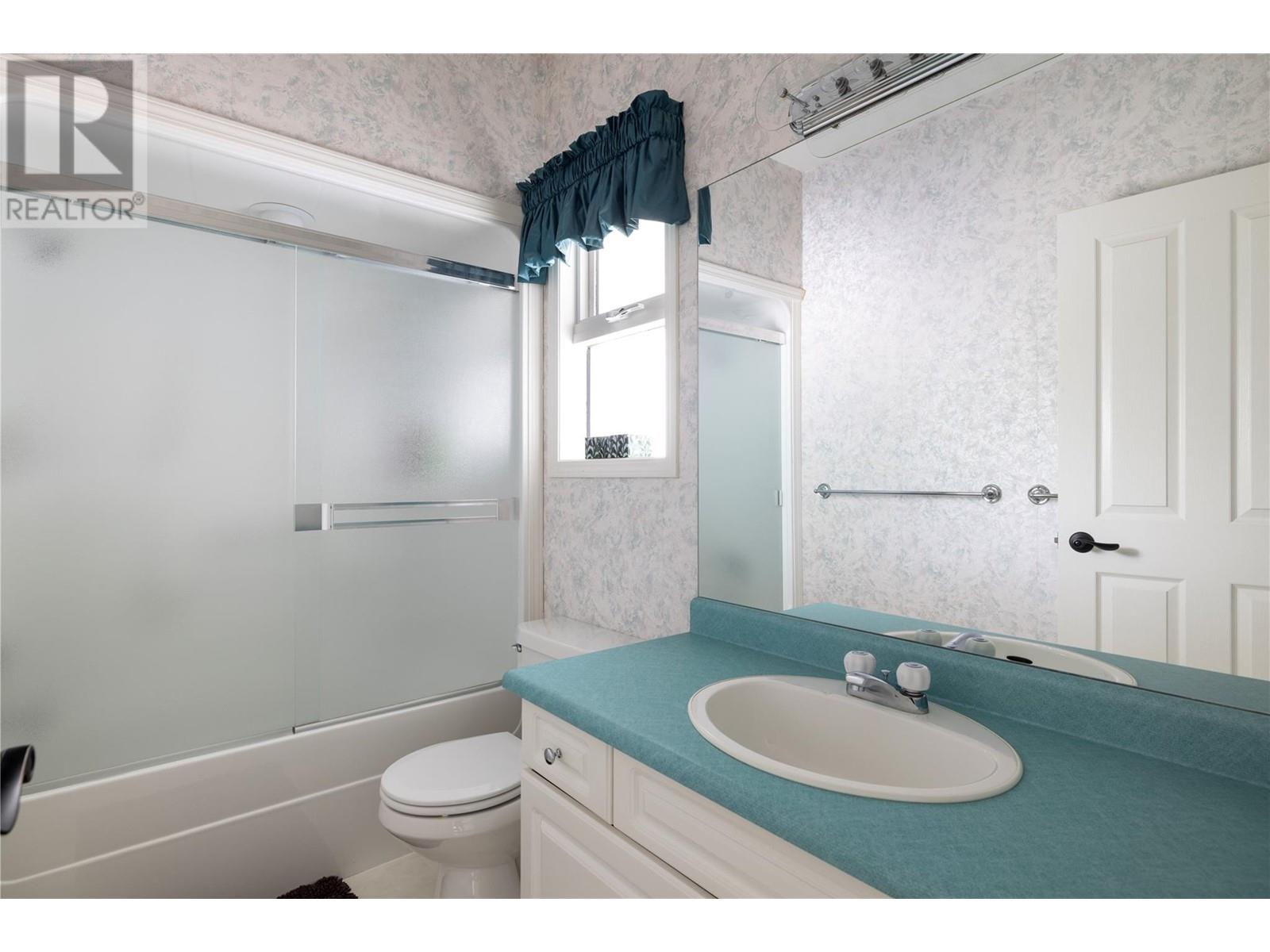 Property at 444 Rockland Drive image 2