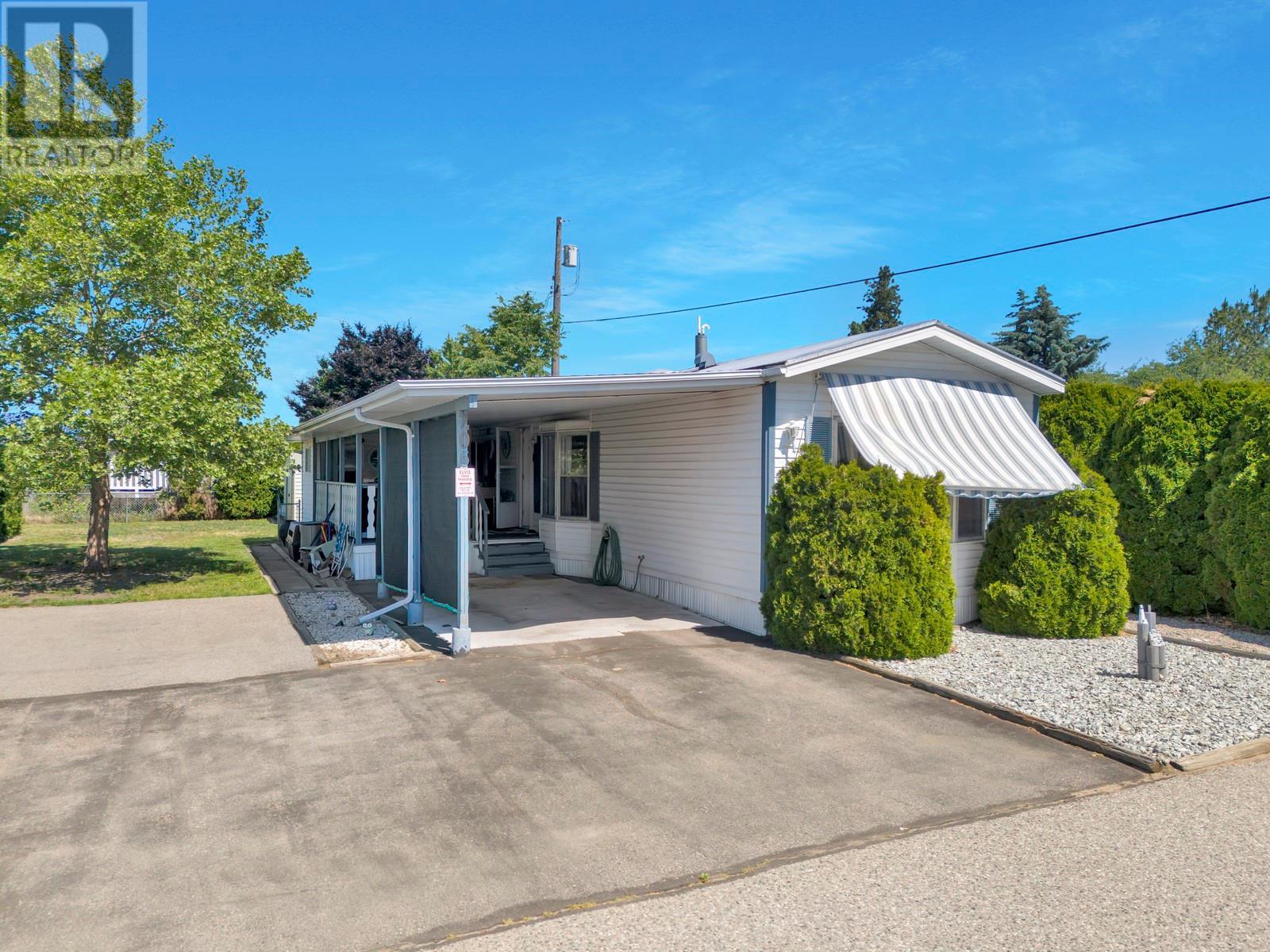 720 Commonwealth Road Unit# 206, Kelowna, British Columbia