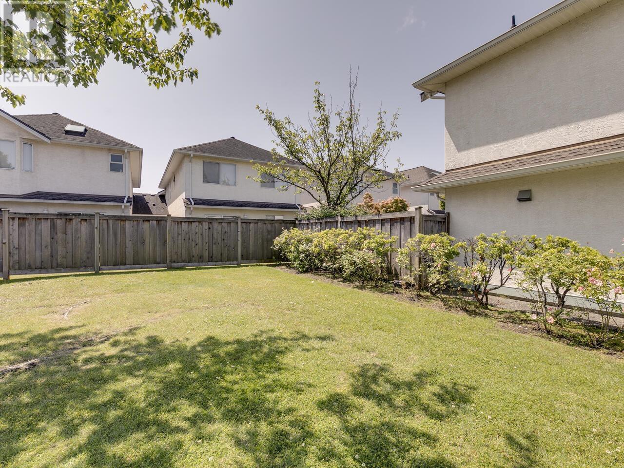 8 10000 FISHER GATE, Richmond real estate listing R3011266 for sale
