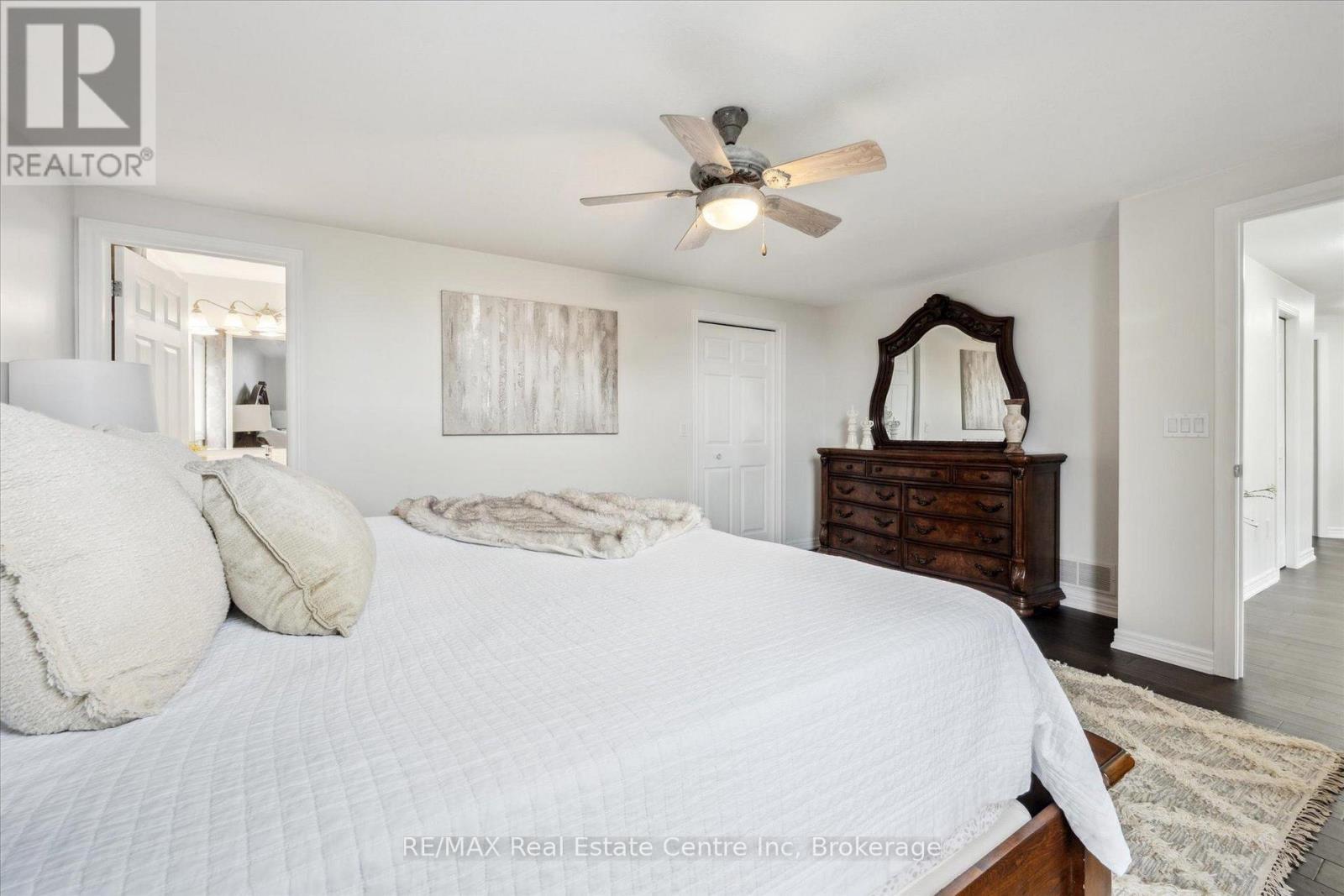 3 Pine Ridge Drive, Guelph, Ontario  N1L 1N6 - Photo 16 - X12196777