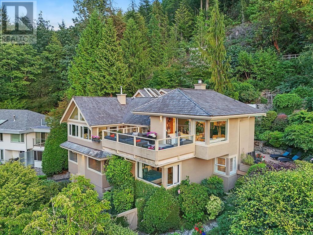 5480 KEITH ROAD, West Vancouver, British Columbia