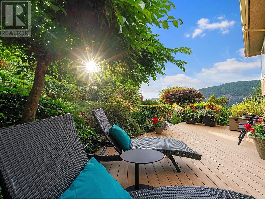 5480 Keith Road, West Vancouver, British Columbia  V7W 3C9 - Photo 12 - R3011255