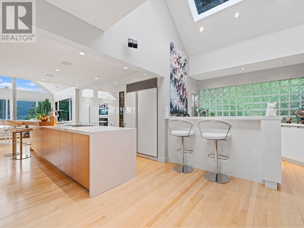 5480 Keith Road, West Vancouver, British Columbia  V7W 3C9 - Photo 13 - R3011255