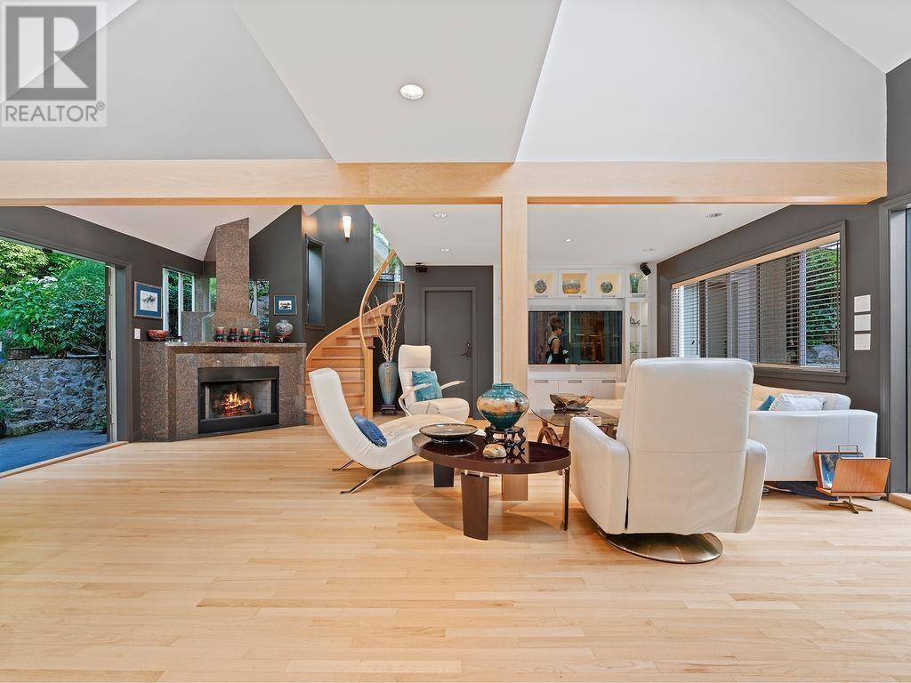 5480 Keith Road, West Vancouver, British Columbia  V7W 3C9 - Photo 6 - R3011255