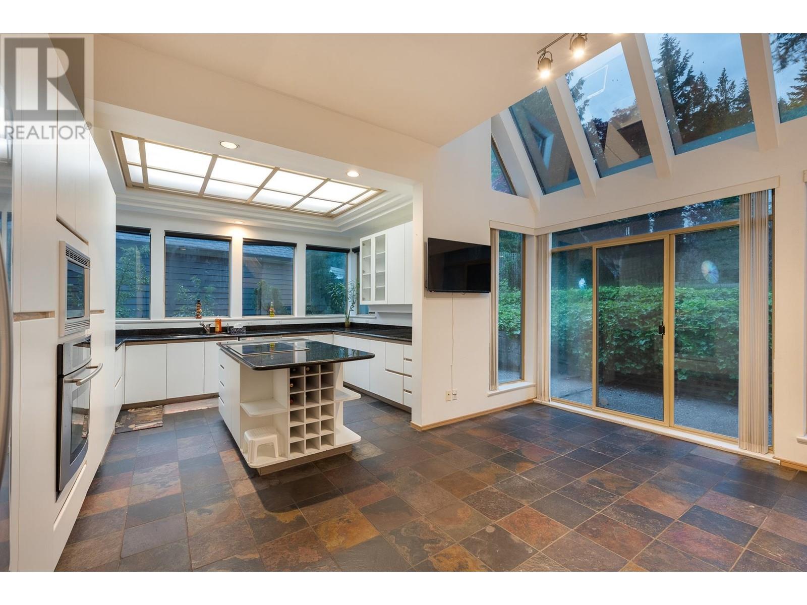 4779 Woodley Drive, West Vancouver, British Columbia  V7S 3A6 - Photo 7 - R3011280