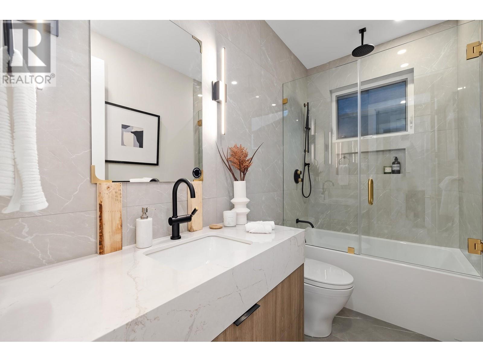 1033 Canyon Boulevard, North Vancouver, British Columbia  V7R 2K3 - Photo 23 - R3011414