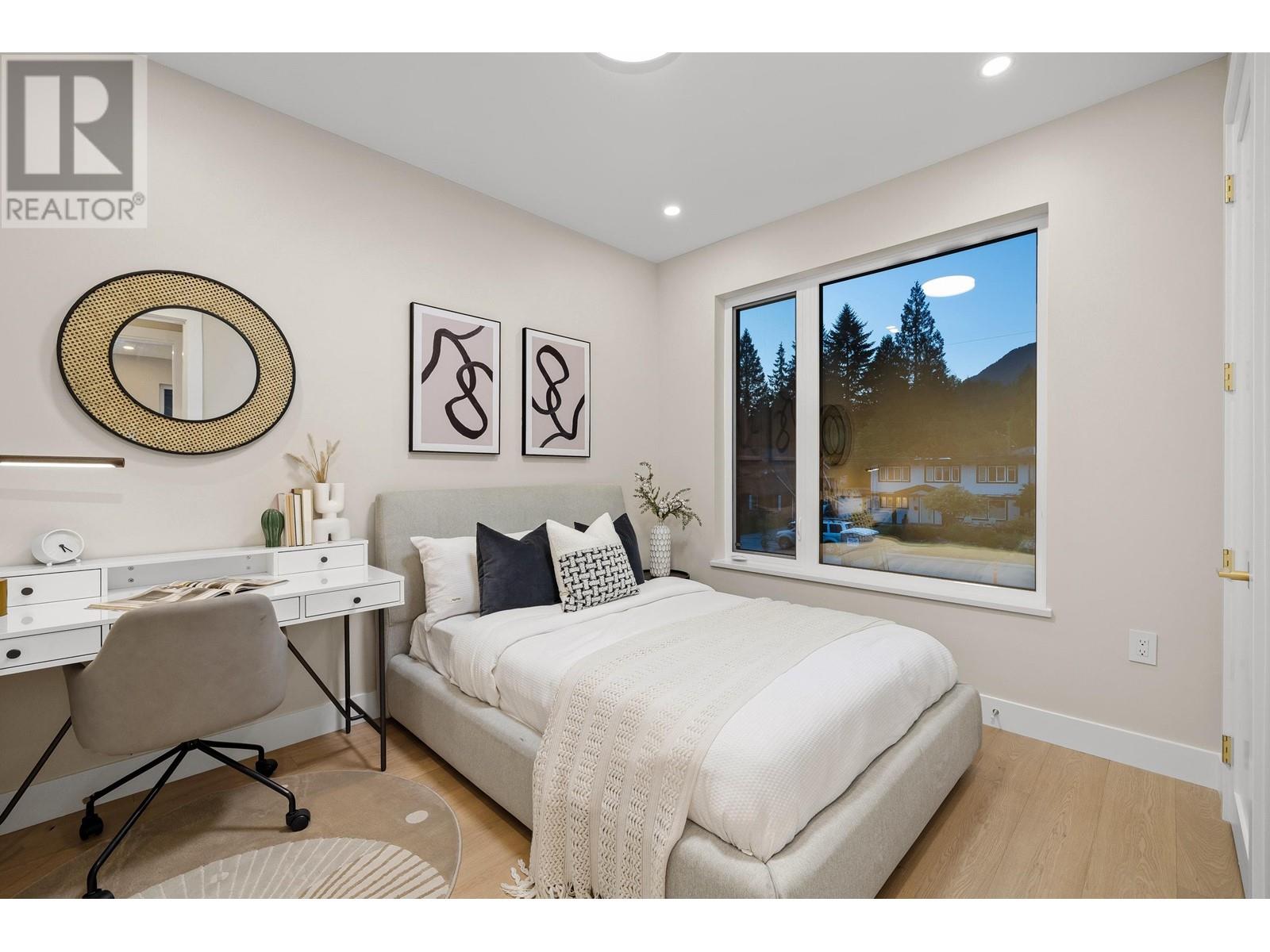 1033 Canyon Boulevard, North Vancouver, British Columbia  V7R 2K3 - Photo 24 - R3011414