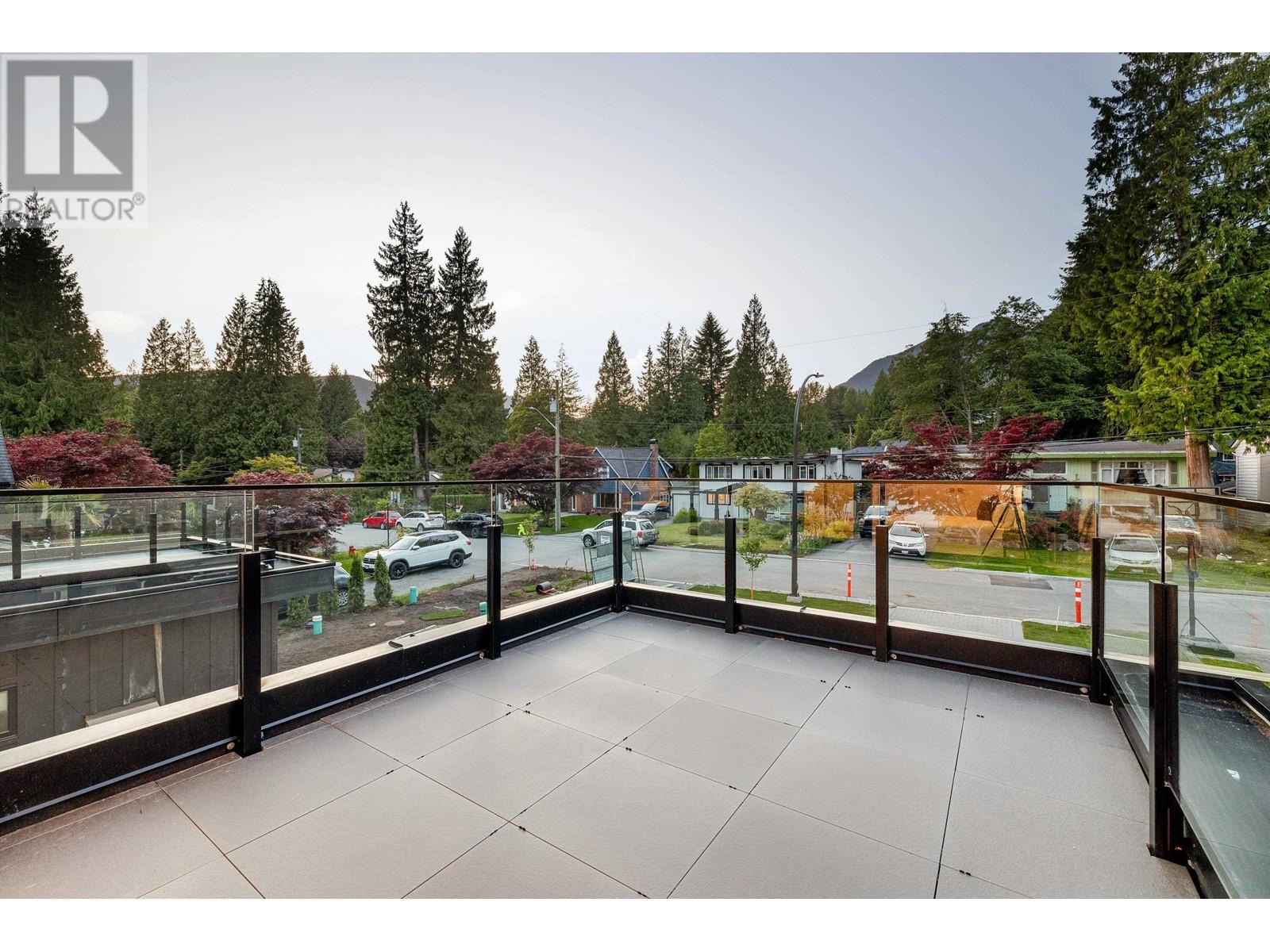 1033 Canyon Boulevard, North Vancouver, British Columbia  V7R 2K3 - Photo 29 - R3011414