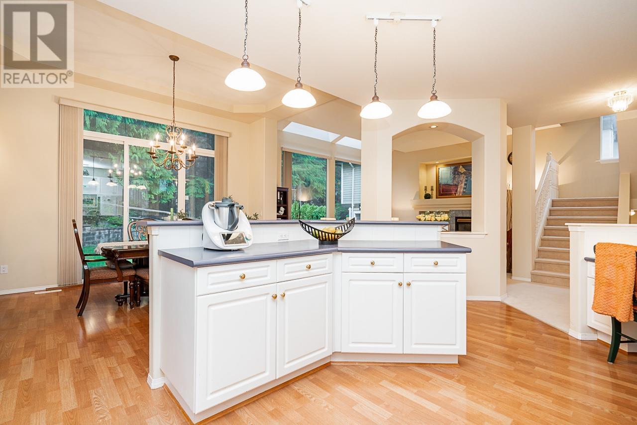 3259 Pinehurst Place, Coquitlam, British Columbia  V3E 3K3 - Photo 11 - R3011439