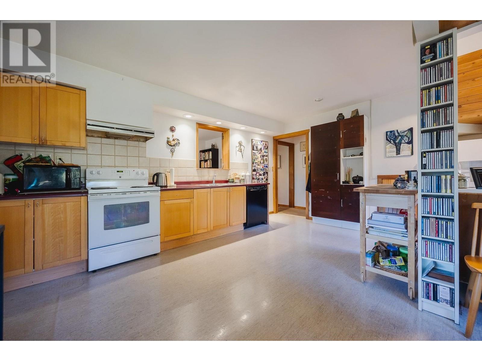 26914 112 Avenue, Maple Ridge, British Columbia  V2W 1P8 - Photo 8 - R3011455