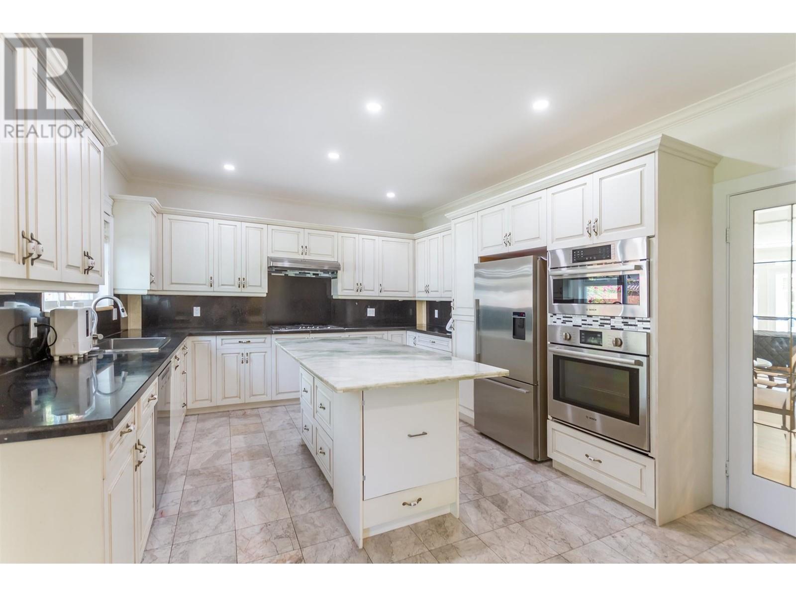 1369 W 55th Avenue, Vancouver, British Columbia  V6P 1R3 - Photo 8 - R3011477
