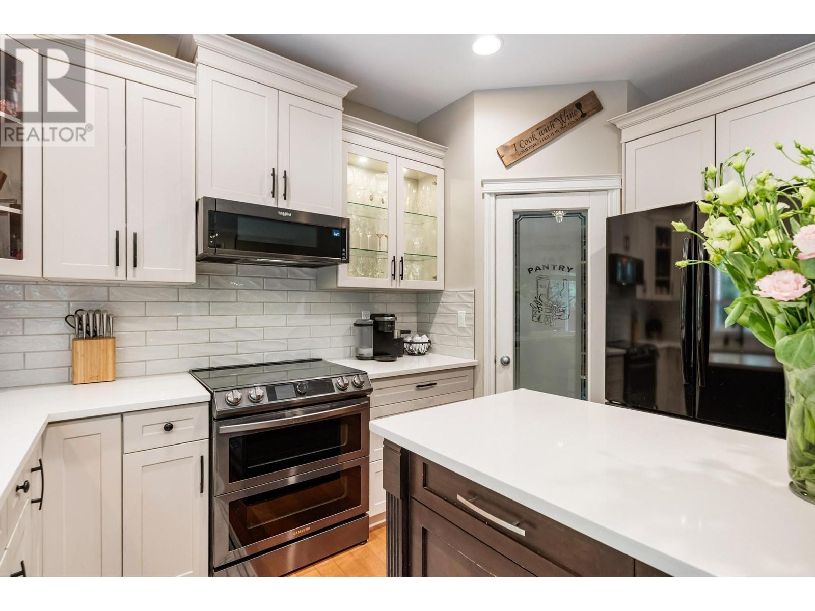 23621 111a Avenue, Maple Ridge, British Columbia  V2W 2G1 - Photo 12 - R3011486