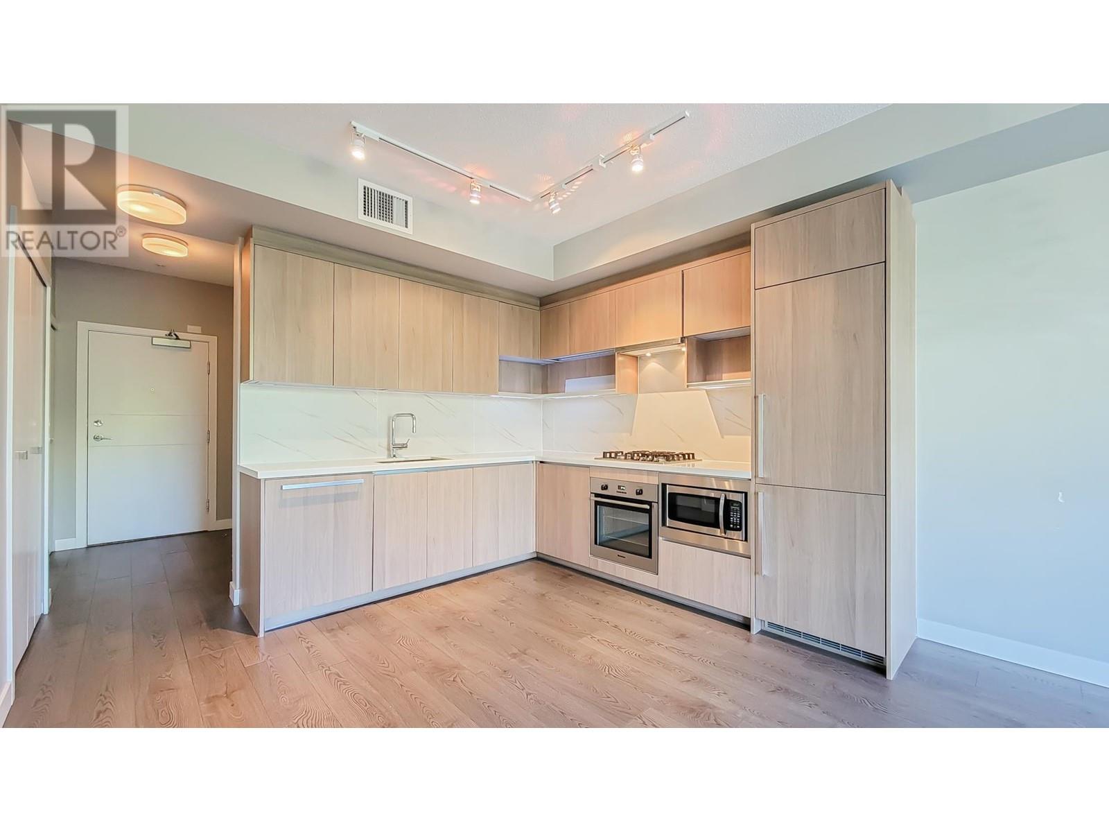 9333-9388 Tomicki Ave & Odlin Road, Richmond, British Columbia  V6X 0L5 - Photo 8 - C8069726