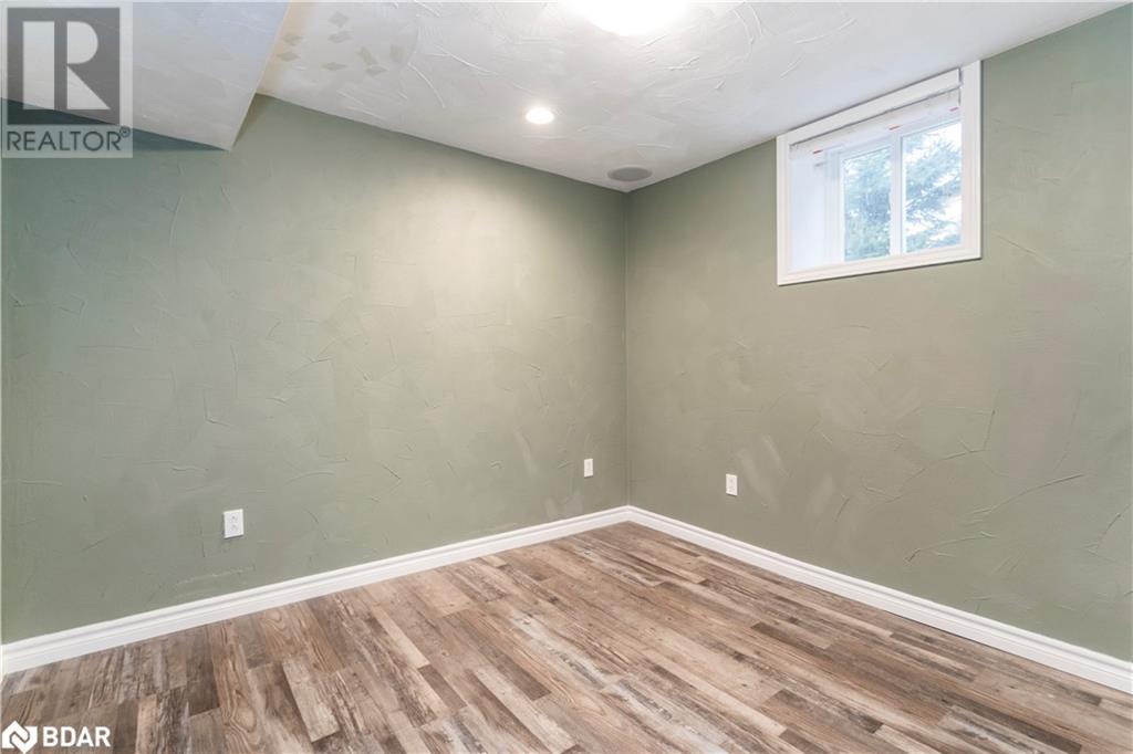 5 Nadmarc Court, Essa, Ontario  L0M 1B4 - Photo 44 - 40737693