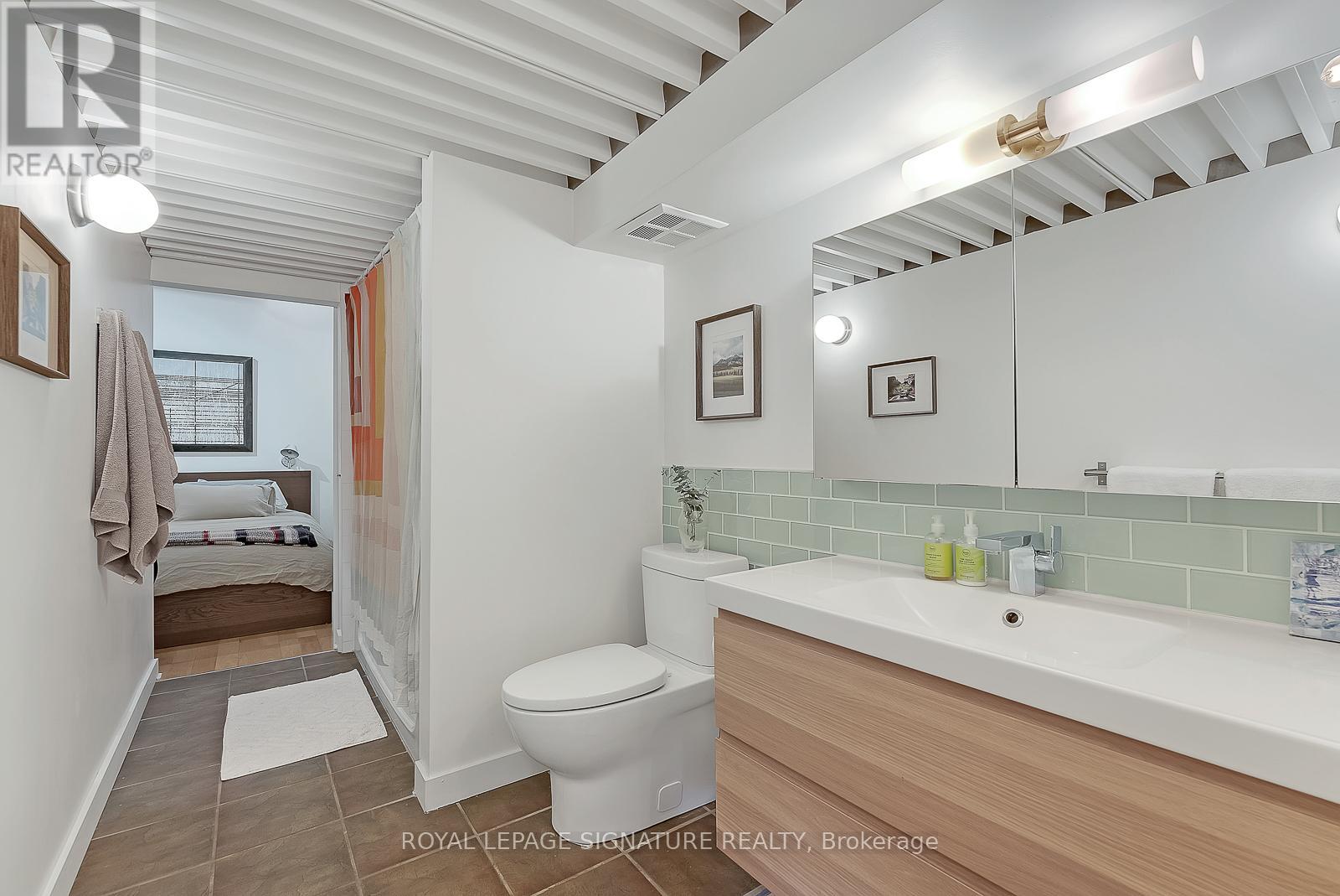 306 - 21 Nassau Street, Toronto, Ontario  M5T 3K6 - Photo 29 - C12196788