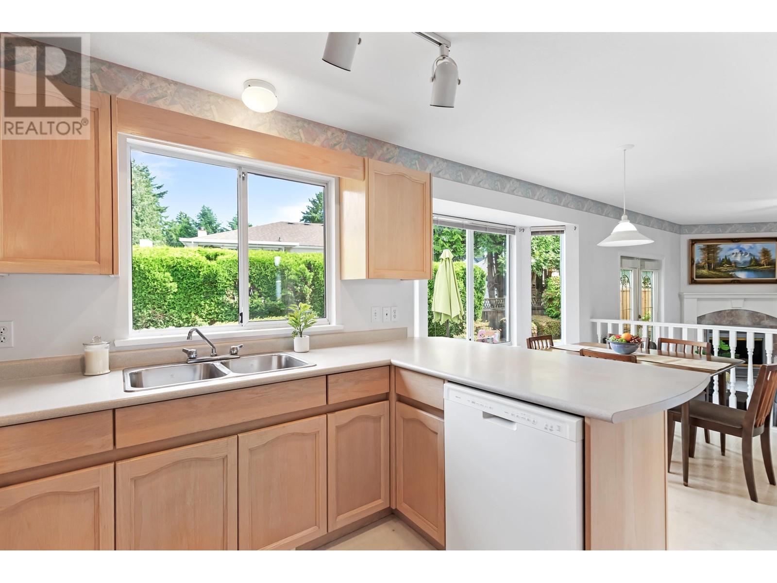 20257 123 Avenue, Maple Ridge, British Columbia  V2X 4A6 - Photo 14 - R3011441