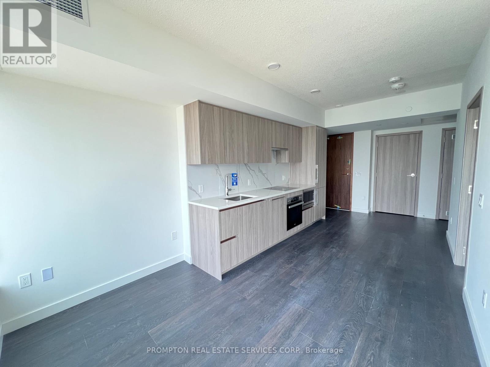 3101 - 1 Concord Cityplace Way, Toronto, Ontario  M5V 0X3 - Photo 6 - C12196621