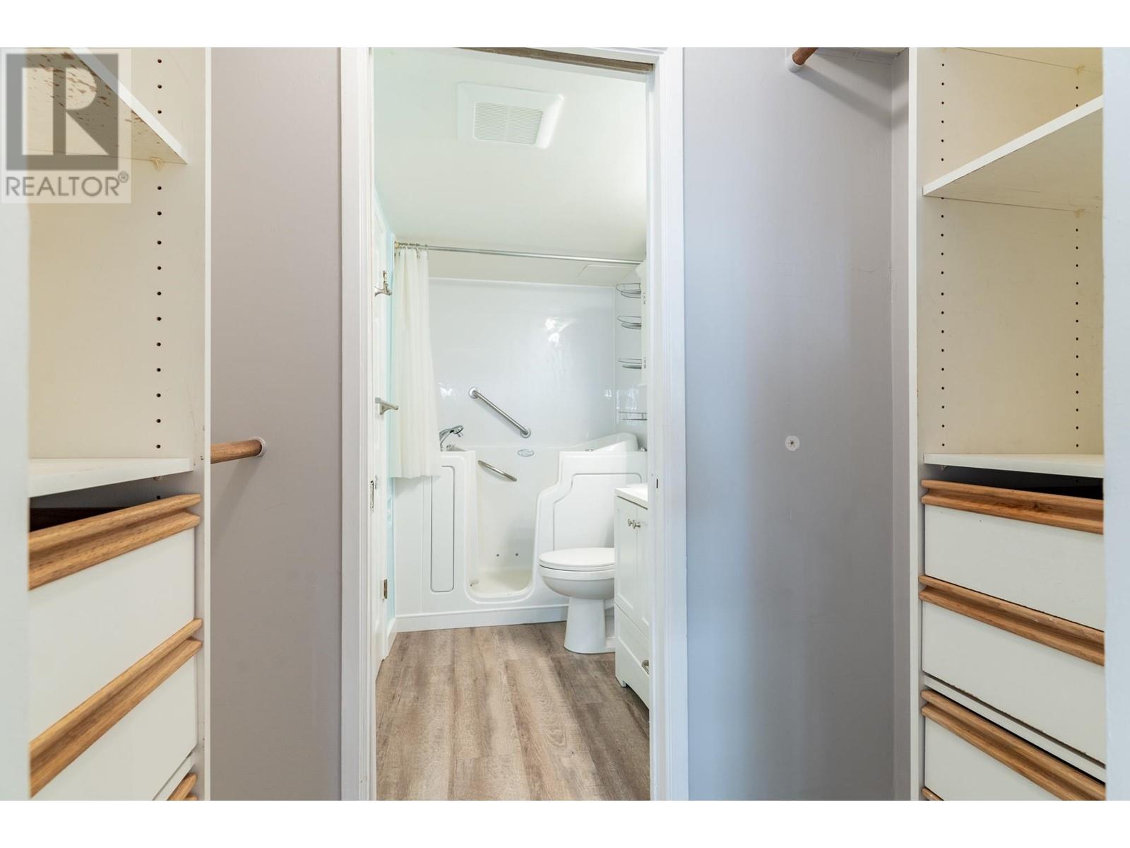 107 206 E 15th Street, North Vancouver, British Columbia  V7L 2R3 - Photo 22 - R3011247