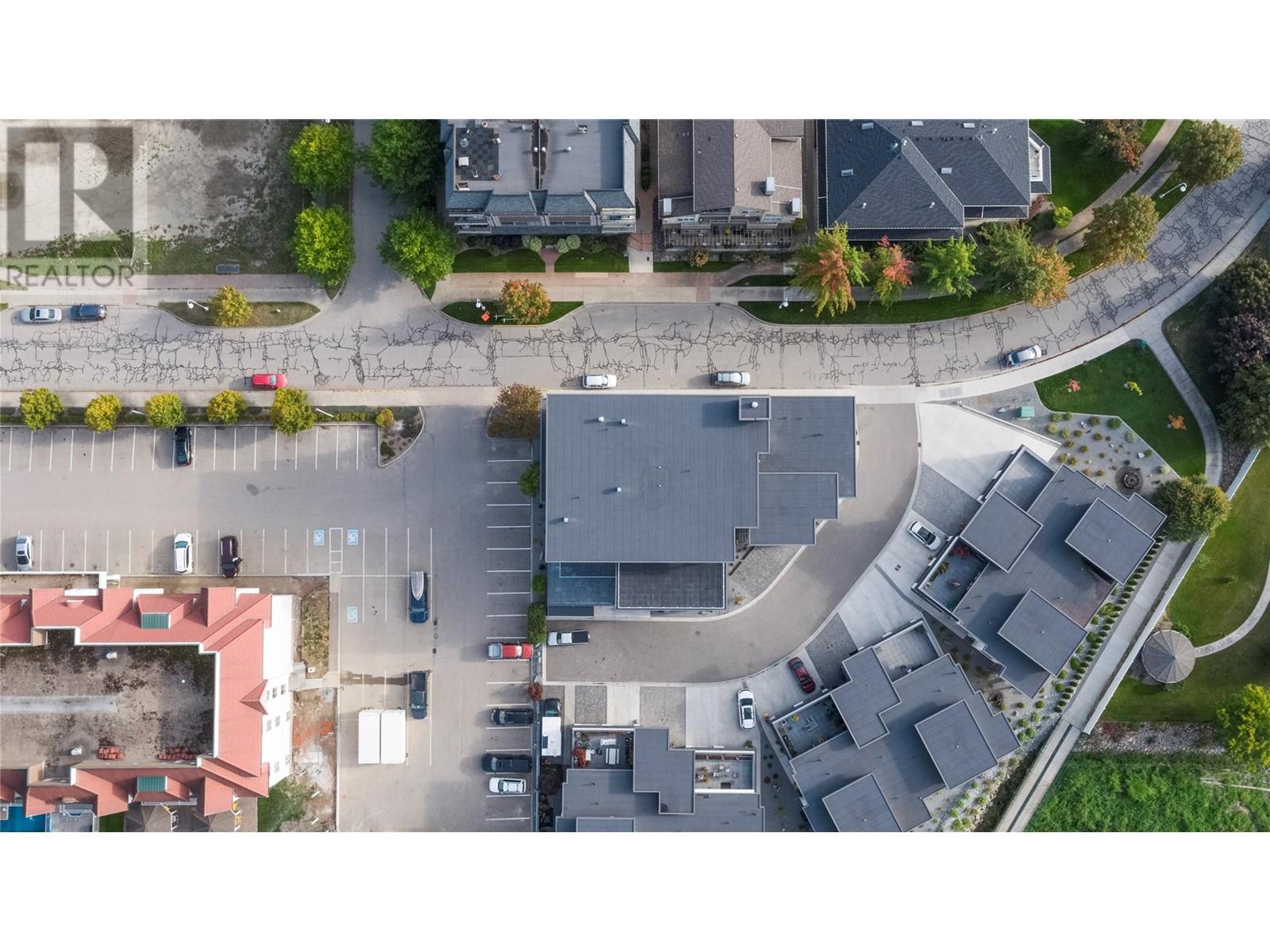 131 Harbourfront Drive Ne Unit# 202, Salmon Arm, British Columbia  V1E 0G4 - Photo 6 - 10350633