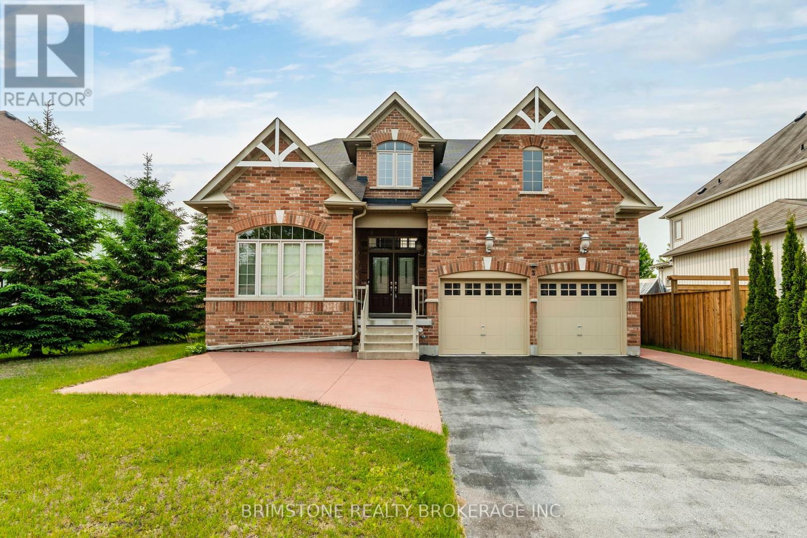 Property at 5 NADMARC COURT image 1