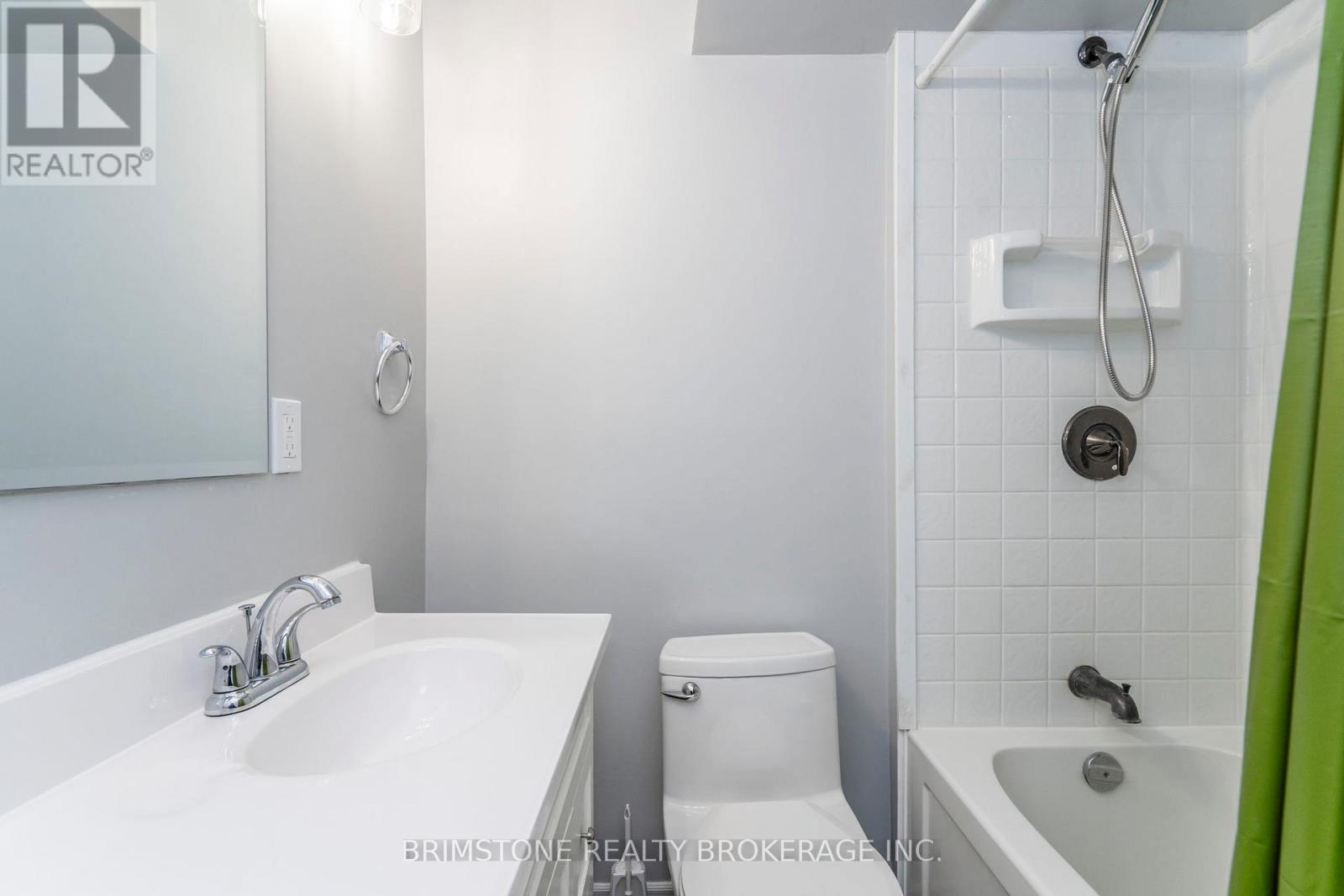 5 Nadmarc Court, Essa (Angus), Ontario  L0M 1B4 - Photo 34 - N12196816