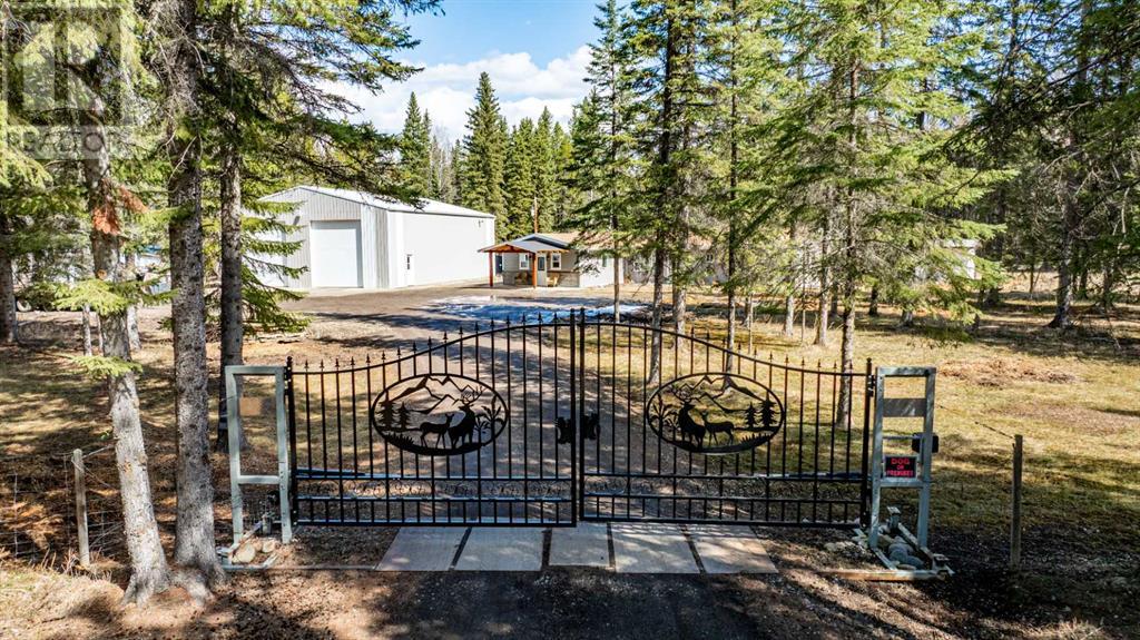13 Echo Canyon Close, Rural Clearwater County, Alberta  T4T 2A2 - Photo 1 - A2211136