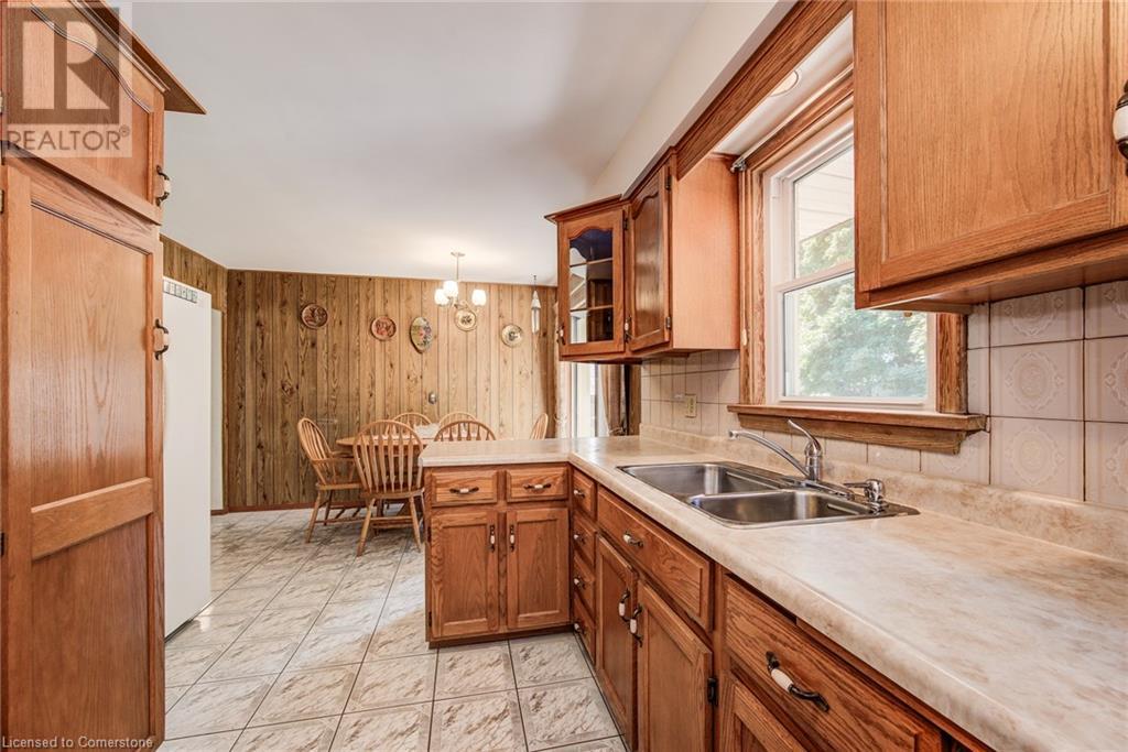 95 Byron Avenue, Kitchener, Ontario  N2C 1Z7 - Photo 12 - 40737578