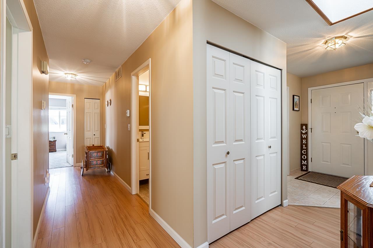 19245 59a Avenue, Surrey, British Columbia  V3S 7S8 - Photo 17 - R3011334