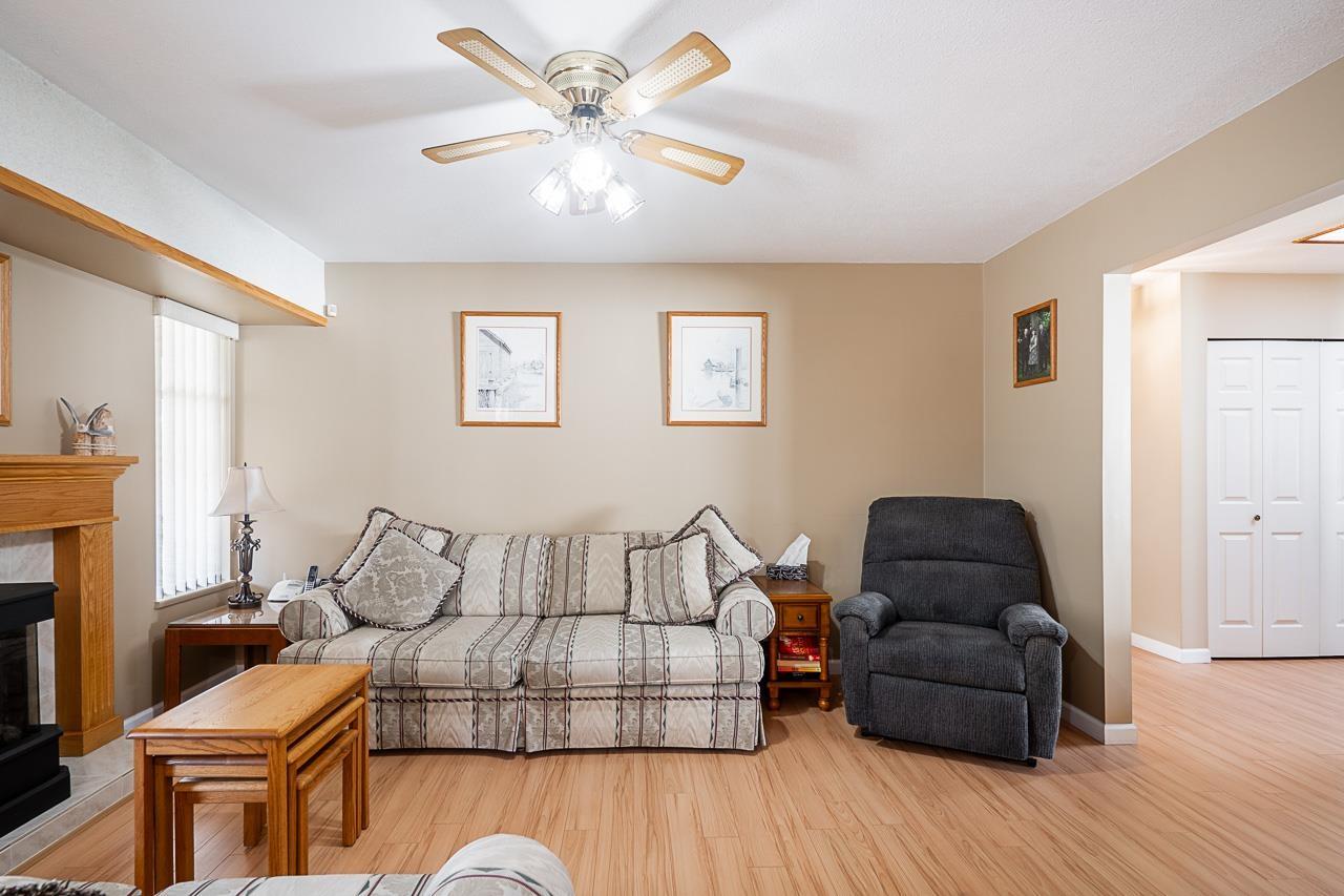 19245 59a Avenue, Surrey, British Columbia  V3S 7S8 - Photo 11 - R3011334