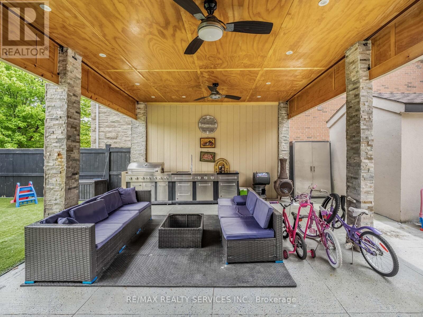 242 Milkweed Way, Oakville, Ontario  L6L 0A6 - Photo 43 - W12173660